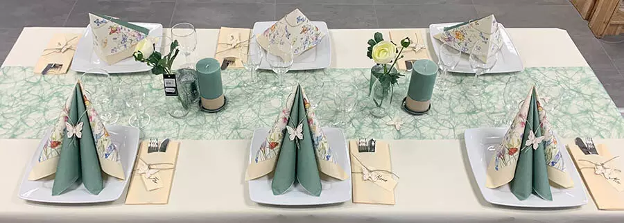 Borddækning Creme/Grøn