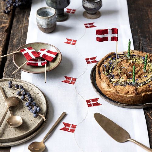 Langkilde & Søn bordløber m. dannebrog 30x300cm